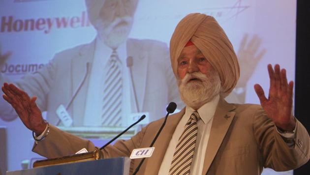 Marshal of the Indian Air Force Arjan Singh speaks during a conference on the aerospace Industry in New Delhi.(HT FILE PHOTO) Marshal of the Indian Air Force Arjan Singh speaks during a conference on the aerospace Industry in New Delhi.(HT FILE PHOTO)