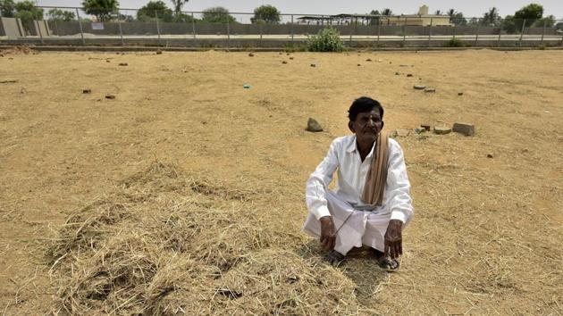 A farmer waits at the empty fodder bank at Vemagallu of Kolar near Bengaluru. The IMD simply needs to get its spatial forecasts of rainfall better if we are to be better prepared for future droughts and floods (Arijit Sen/HT Photo) A farmer waits at the empty fodder bank at Vemagallu of Kolar near Bengaluru. The IMD simply needs to get its spatial forecasts of rainfall better if we are to be better prepared for future droughts and floods (Arijit Sen/HT Photo)