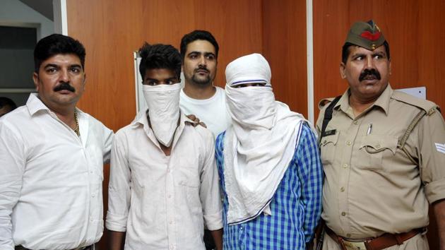 Two persons have been arrested by police in connection with murder of a woman in Salarpur.(Sunil Ghosh/HT Photo)
