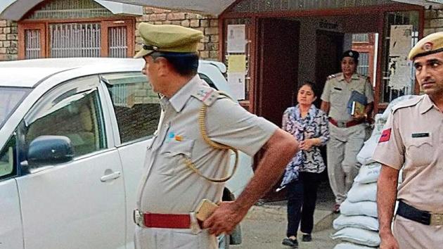 Dera Sacha Sauda chairperson Vipassana coming out of the HUDA police post in Sirsa after joining police investigation. (HT Photo) Dera Sacha Sauda chairperson Vipassana coming out of the HUDA police post in Sirsa after joining police investigation. (HT Photo)