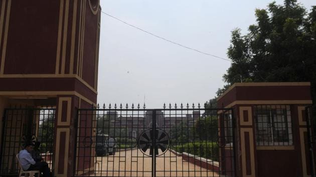 Ryan international school of Bhondsi will be closed till Monday due to security reasons. (Parveen Kumar/HT Photo) Ryan international school of Bhondsi will be closed till Monday due to security reasons. (Parveen Kumar/HT Photo)