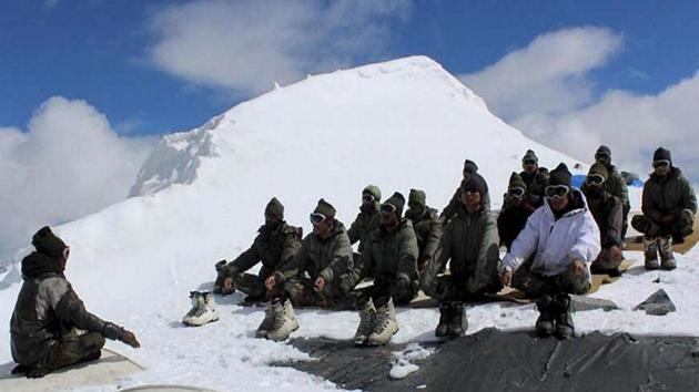 Indian Army jawans perform Yoga in Siachen on the third International Day of Yoga on June 21.(PTI File Photo) Indian Army jawans perform Yoga in Siachen on the third International Day of Yoga on June 21.(PTI File Photo)