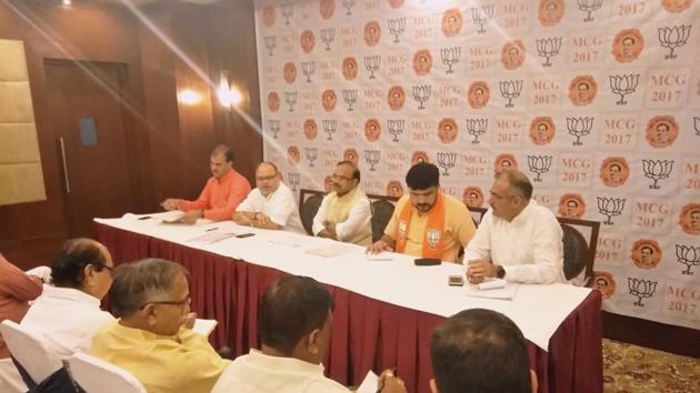 Senior BJP leaders, MP, MLAs and ministers are camping in Gurgaon to canvass for the candidates. Senior BJP leaders, MP, MLAs and ministers are camping in Gurgaon to canvass for the candidates.