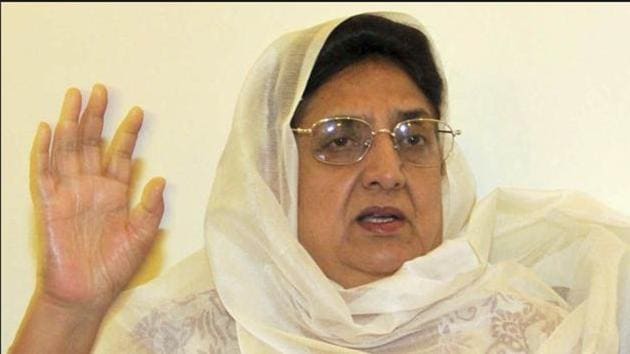 A day after the Punjab cabinet decided to pay back Rs 84 lakh to Rajinder Kaur Bhattal, former CPSes in the previous SAD-BJP government have also demanded the same relief.(HT File)