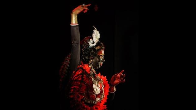 Appearing seamless as Goddess Kali, Banik has had his own share of obstacles performing as a male dancer. However, he’s part of the ‘Alimpan Performing Art Centre,’ where he also teaches classical and contemporary dance. (Samir Jana / HT PHOTO) Appearing seamless as Goddess Kali, Banik has had his own share of obstacles performing as a male dancer. However, he’s part of the ‘Alimpan Performing Art Centre,’ where he also teaches classical and contemporary dance. (Samir Jana / HT PHOTO)