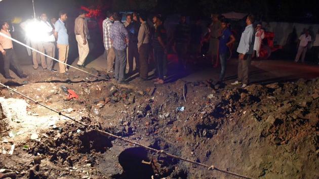Three sanitation workers were killed in Noida while cleaning a drain in Sector 110.(HT Photo)