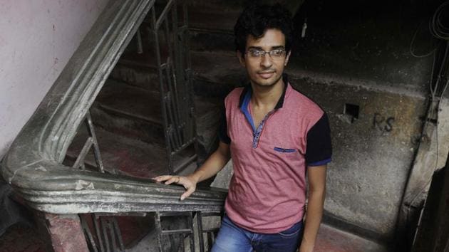 Another male dancer, Arpan Banik (32) is a professional dancer, who performed as ‘Gouri.’ Seen at his Beleghat house in Kolkata, Banik also paints and plays the tabla in his spare time (Samir Jana / HT PHOTO) Another male dancer, Arpan Banik (32) is a professional dancer, who performed as ‘Gouri.’ Seen at his Beleghat house in Kolkata, Banik also paints and plays the tabla in his spare time (Samir Jana / HT PHOTO)