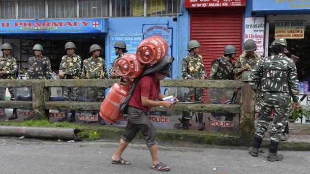 As the bandh dragged on citizens were faced with a scenario of daily life with no schools, no playgrounds for kids, a virtual blockade of information with no internet and no signs of life returning to normal in the foreseeable future. Markets and movie halls, shops and hangout zones have all remained shut in the hills since June 15 turning the hills into a vast open prison. Financial and political instability have compounded the sufferings of the people. (Diptendu Dutta / AFP) As the bandh dragged on citizens were faced with a scenario of daily life with no schools, no playgrounds for kids, a virtual blockade of information with no internet and no signs of life returning to normal in the foreseeable future. Markets and movie halls, shops and hangout zones have all remained shut in the hills since June 15 turning the hills into a vast open prison. Financial and political instability have compounded the sufferings of the people. (Diptendu Dutta / AFP)