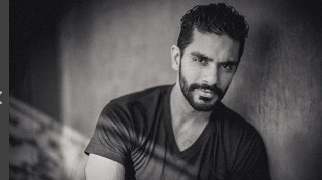 Actor Angad Bedi watched a lot of Hollywood films and made sure he followed footsteps of his favourite action heroes in all his action scenes.