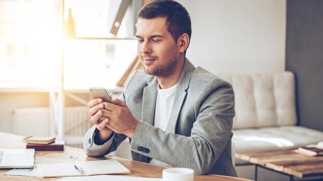 The majority of people in developed countries own smartphones, including younger people who are increasingly affected by depression.(Shutterstock) The majority of people in developed countries own smartphones, including younger people who are increasingly affected by depression.(Shutterstock)