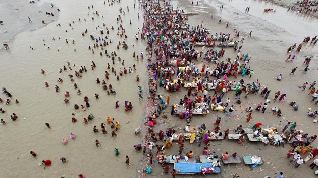 Devotees take a holy dip in the Ganges on the first day of Navratri, a festival of nine days when devotees worship Hindu goddess Durga, in Allahabad, India. (Jitendra Prakash / REUTERS) Devotees take a holy dip in the Ganges on the first day of Navratri, a festival of nine days when devotees worship Hindu goddess Durga, in Allahabad, India. (Jitendra Prakash / REUTERS)