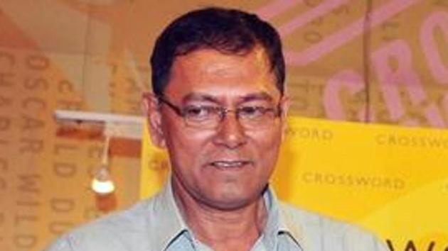 Two men on a motorcycle shot dead J Dey who was riding towards his home in Powai on June 11, 2011. Two men on a motorcycle shot dead J Dey who was riding towards his home in Powai on June 11, 2011.
