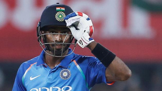 Hardik Pandya scored his fourth ODI half-century in the third India vs Australia ODI in Indore.(REUTERS)