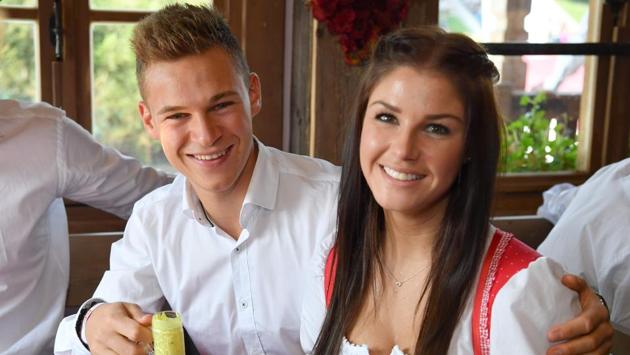Joshua Bayern Munich's German midfielder Joshua Kimmich and his girlfriend Lina Meyer pose during the traditional visit of FC Bayern Munich to the Oktoberfest beer festival in Munich, southern Germany. (AFP) Joshua Bayern Munich's German midfielder Joshua Kimmich and his girlfriend Lina Meyer pose during the traditional visit of FC Bayern Munich to the Oktoberfest beer festival in Munich, southern Germany. (AFP)
