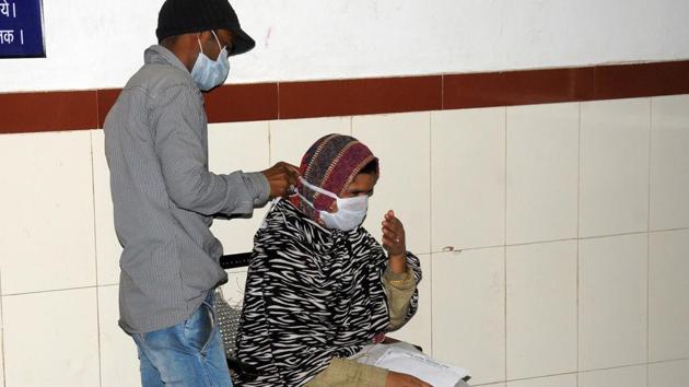 Government recommends vaccination for health care workers in hospitals and institutional settings with a likelihood of exposure to influenza virus. (HT File Photo) Government recommends vaccination for health care workers in hospitals and institutional settings with a likelihood of exposure to influenza virus. (HT File Photo)