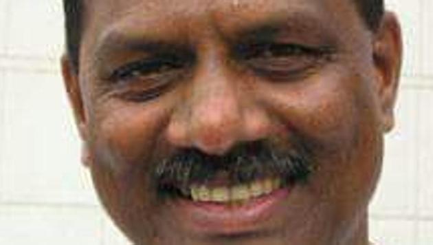 Schools should stop making excuses, such as lack of financial backing or inadequate space, for their failure to provide children with the best sports facilities, said Carvalho. (HT) Schools should stop making excuses, such as lack of financial backing or inadequate space, for their failure to provide children with the best sports facilities, said Carvalho. (HT)