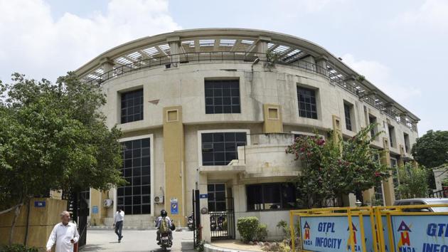 As per the Haryana Municipal Corporation Act, 1994, the divisional commissioner has to complete the process of selecting a mayor by calling a meeting of the winners within 30 days of the notification. (Sanjeev Verma/HT FILE PHOTO) As per the Haryana Municipal Corporation Act, 1994, the divisional commissioner has to complete the process of selecting a mayor by calling a meeting of the winners within 30 days of the notification. (Sanjeev Verma/HT FILE PHOTO)
