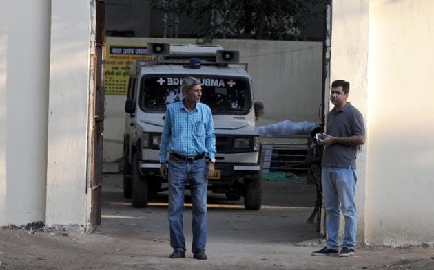 26-year-old Ankit Wadhwa jumped from the 23rd floor of DLF Magnolias building on Golf Course Road. (Parveen Kumar/HT PHOTO) 26-year-old Ankit Wadhwa jumped from the 23rd floor of DLF Magnolias building on Golf Course Road. (Parveen Kumar/HT PHOTO)