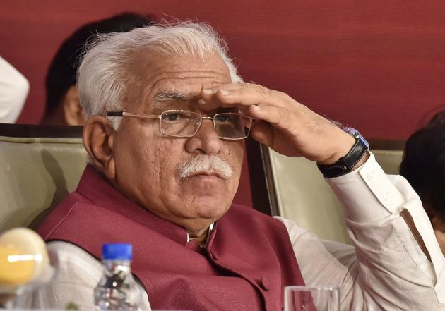 Haryana chief minister Manohar Lal Khattar had tried to set an example in austerity early on his tenure by travelling in trains, commercial flights, luxury buses and metro rail, providing plenty of photo-ops. However, the pretence veered off soon. (Sanjeev Verma/HT PHOTO) Haryana chief minister Manohar Lal Khattar had tried to set an example in austerity early on his tenure by travelling in trains, commercial flights, luxury buses and metro rail, providing plenty of photo-ops. However, the pretence veered off soon. (Sanjeev Verma/HT PHOTO)