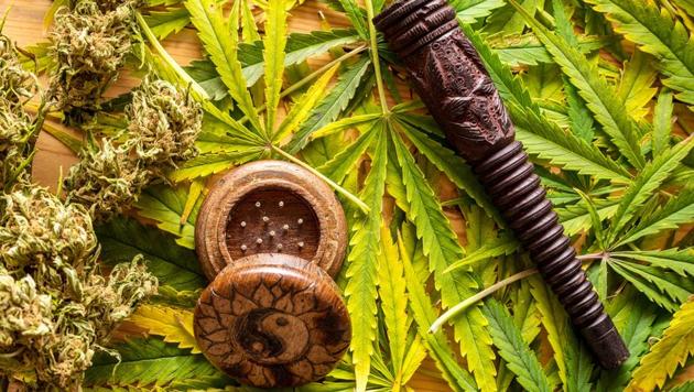 The study by Portland State University in the US raises health concerns about dabbing, or vaporising hash oil. (Shutterstock) The study by Portland State University in the US raises health concerns about dabbing, or vaporising hash oil. (Shutterstock)