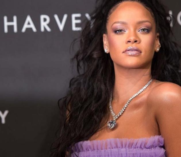 Rihanna confirmed via Instagram that her lavender look was created using her own new Fenty Beauty collection.(Instagram)