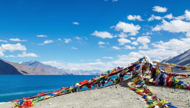Leh-Ladakh boasts of snow-laden Himalayan ranges, lush green landscapes, sparkling blue waters, deep gorges and colourful Buddhist monasteries. (Shutterstock) Leh-Ladakh boasts of snow-laden Himalayan ranges, lush green landscapes, sparkling blue waters, deep gorges and colourful Buddhist monasteries. (Shutterstock)