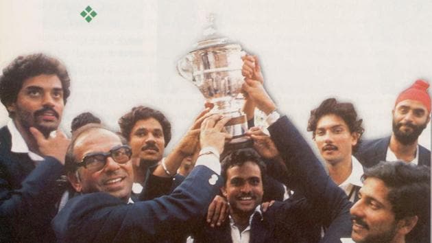 The Indian cricket team with 1983 World Cup trophy.(HT File) The Indian cricket team with 1983 World Cup trophy.(HT File)