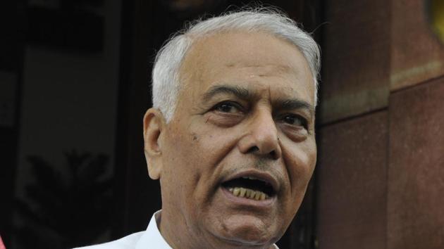 BJP leader and former finance minister Yashwant Sinha has accused the Modi government of rushing through poorly planned economic reforms.(Hindustan Times file photo)