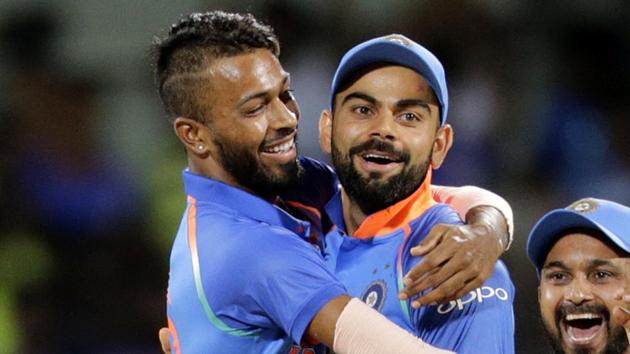 Virat Kohli is impressed with Hardik Pandya’s performance in the ongoing India vs Australia ODI series.(AP)