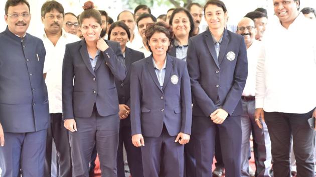 Mona Meshram (second left) was part of the Indian cricket team at the 2017 Women’s cricket World Cup.(Anshuman Poyrekar/HT Photo)