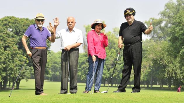 (From left) Former pilot KD Joti, Lt Col BS Mangat (retd), tennis buff turned golfer Saroj Joti, Lt Col TS Bakshi (retd) and former Madhya Pradesh DGP SS Lamba living it up on the greens of the Chandigarh Golf Club. (Ravi Kumar/Ht) (From left) Former pilot KD Joti, Lt Col BS Mangat (retd), tennis buff turned golfer Saroj Joti, Lt Col TS Bakshi (retd) and former Madhya Pradesh DGP SS Lamba living it up on the greens of the Chandigarh Golf Club. (Ravi Kumar/Ht)