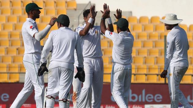 Pakistan picked up as many as four Sri Lankan wickets on the fourth day of the first Test at the Sheikh Zayed Stadium in Abu Dhabi on Sunday. Get full cricket score of Pakistan vs Sri Lanka, 1st Test, Day 4, here.(AFP)