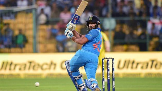 Rohit Sharma in action during the fifth one-day international cricket match between India and Australia in Nagpur. Catch full cricket score of India vs Australia, 5th ODI here(PTI)