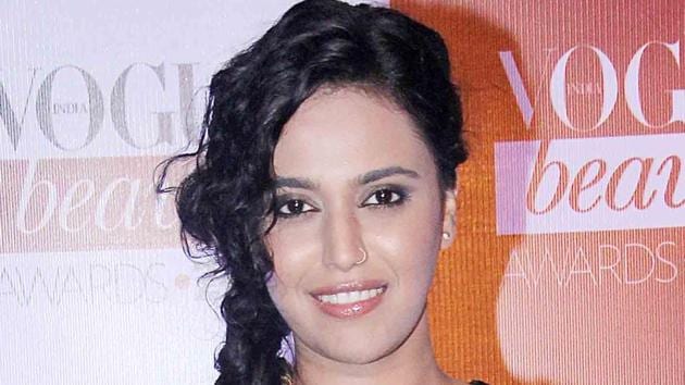 Actor Swara Bhasker reveals that while everyone on the sets of Veere Di Wedding is exploring Delhi’s food, she herself is on a diet! (Yogen Shah) Actor Swara Bhasker reveals that while everyone on the sets of Veere Di Wedding is exploring Delhi’s food, she herself is on a diet! (Yogen Shah)