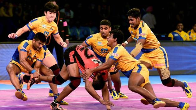 Pro Kabaddi League U Mumba Hold Nerve To Beat Tamil Thalaivas 33 30