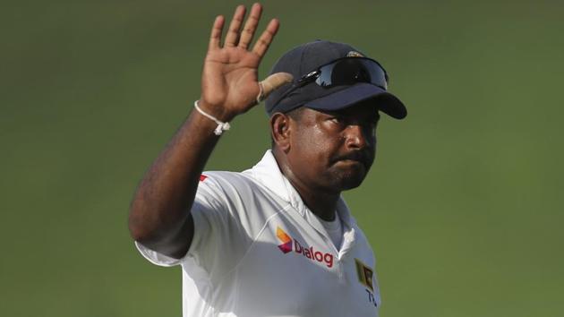 Rangana Herath became the second Sri Lankan bowler and first left-arm spinner to take 400 wickets in Tests after helping Sri Lanka to a dramatic 21-run win over Pakistan in Abu Dhabi.(AP)