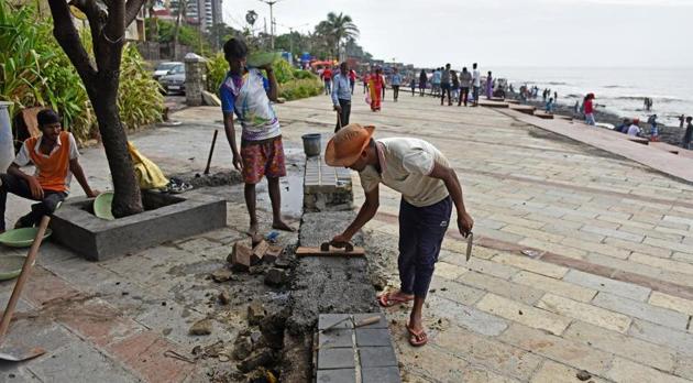 The contractor was supposed to complete repairs within a year. (HT photo) The contractor was supposed to complete repairs within a year. (HT photo)