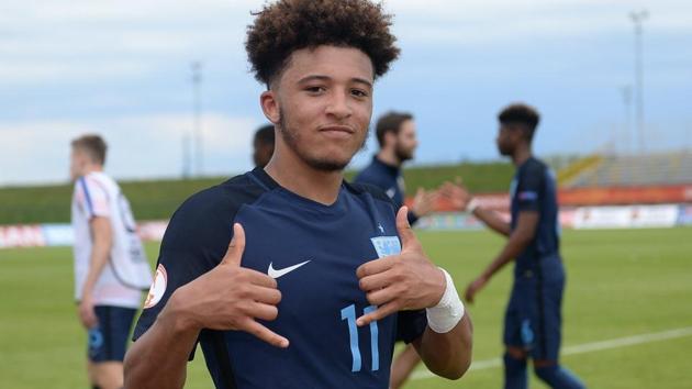 Jadon Sancho has finally joined the England squad for the FIFA U-17 World Cup in India.(Twitter/Esport Village)