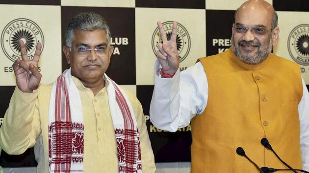 Bengal BJP president Dilip Ghosh (left) with the party’s national president Amit Shah.(HT File Photo)