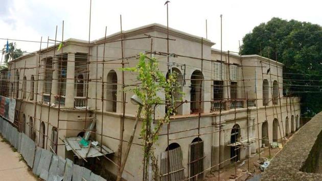 Work on the tavern’s exteriors is almost complete. The building is situated on the banks of the Hooghly river.(Picture courtesy: Manish Chakraborty)