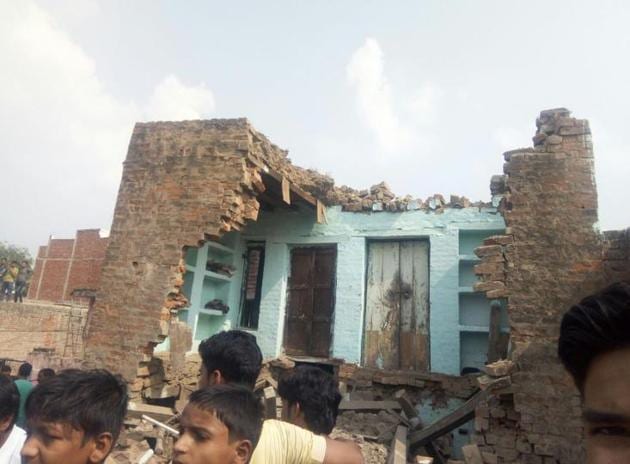 Six houses in the area collapsed and some others developed cracks after the explosion. (HT Photo) Six houses in the area collapsed and some others developed cracks after the explosion. (HT Photo)