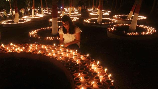 According to Hindu mythology, lights act as reminder for people to stay vigilant. (Pramod Thakur/HT PHOTO) 