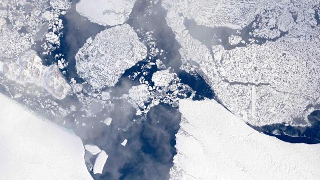 Terminus of the melting Zachariæ Isstrøm glacier in Greenland, as seen from 28,000 feet during an Operation IceBridge flight. Operation IceBridge is another NASA mission that maps and charts the melt of land ice over the poles. (NASA / LVIS TEAM)