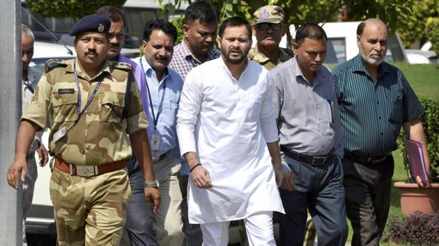 Former Bihar deputy CM Tejashwi Yadav arrives at the CBI headquarters for questioning in connection with the ongoing probe into the alleged irregularities in awarding contracts to a private firm, in New Delhi.(PTI Photo)