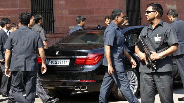 The SPG guards Modi, former prime minister Manmohan Singh, Congress chief Sonia Gandhi, her children Rahul and Priyanka, among others.(HT File Photo) The SPG guards Modi, former prime minister Manmohan Singh, Congress chief Sonia Gandhi, her children Rahul and Priyanka, among others.(HT File Photo)