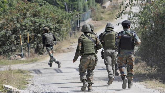 An army officer was killed while returning from patrol in Budgam district. (Waseem Andrabi / HT file photo)