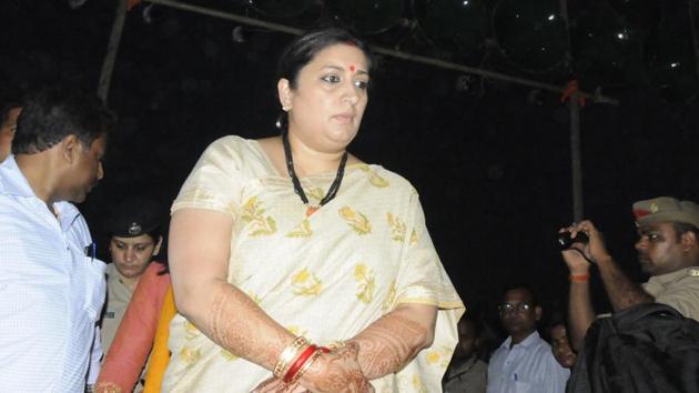 Union minister Smriti Irani inspecting preparation for public meeting in Amethi on Monday. (HT Photo) Union minister Smriti Irani inspecting preparation for public meeting in Amethi on Monday. (HT Photo)