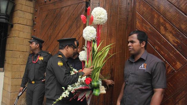 The security braces to handle the crowd. (Pramod Thakur/HT PHOTO) 