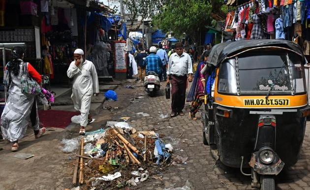 An autorickshaw drives though Masjid galli at Andheri on Wednesday. (Shashi S Kashyap) An autorickshaw drives though Masjid galli at Andheri on Wednesday. (Shashi S Kashyap)
