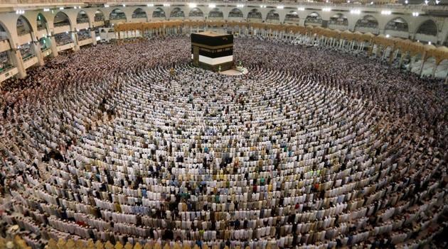 Muslims pray at the Grand mosque during the annual Haj pilgrimage in Mecca, Saudi Arabia in August 2017.(Reuters File Photo)